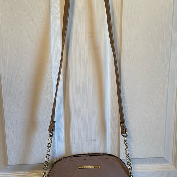 Steve Madden Tan Crossbody Bag - Picture 2 of 9